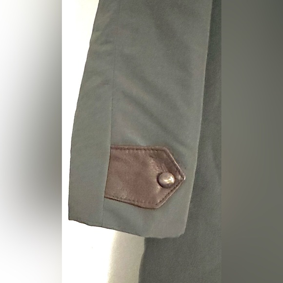 Fen-nelli Women's Coats with fur and leather trim - Picture 3 of 4